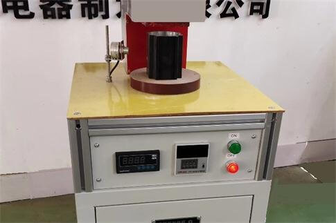 自動升降式電機殼加熱器-自動機殼熱套機